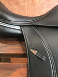 Equipe Elegance Dressage Saddle