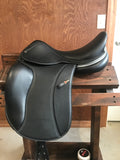 Equipe Elegance Dressage Saddle